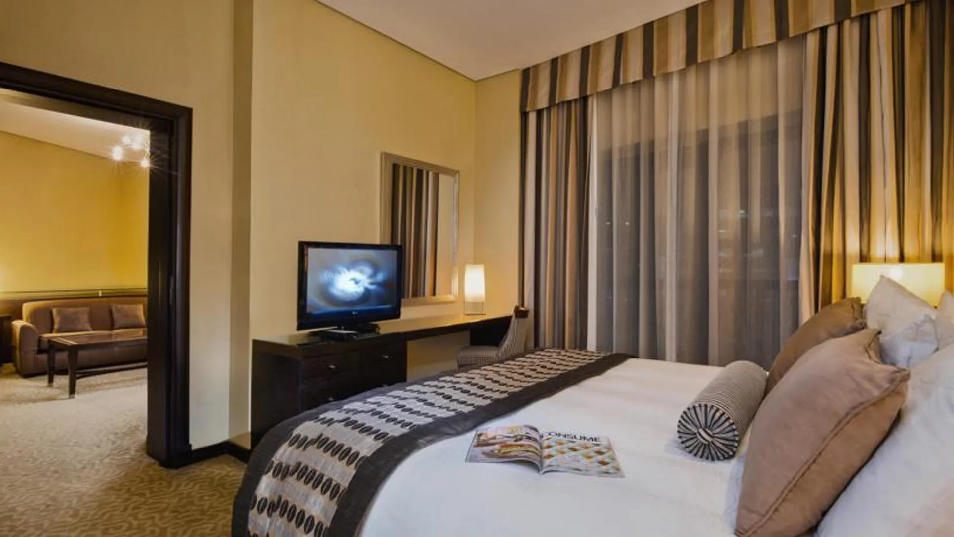 Time Oak Hotel & Suites Dubai