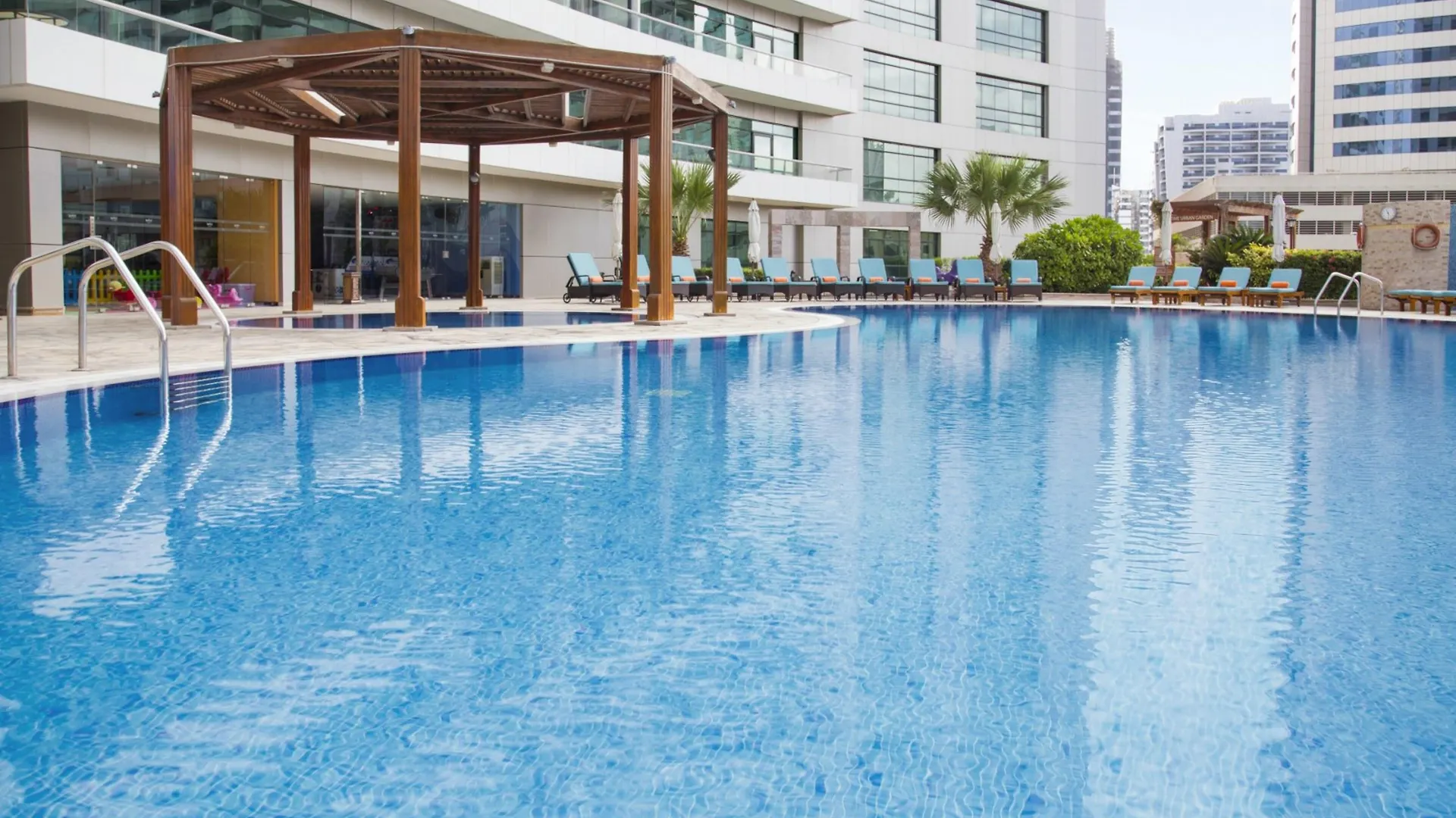 Time Oak Hotel & Suites Dubai