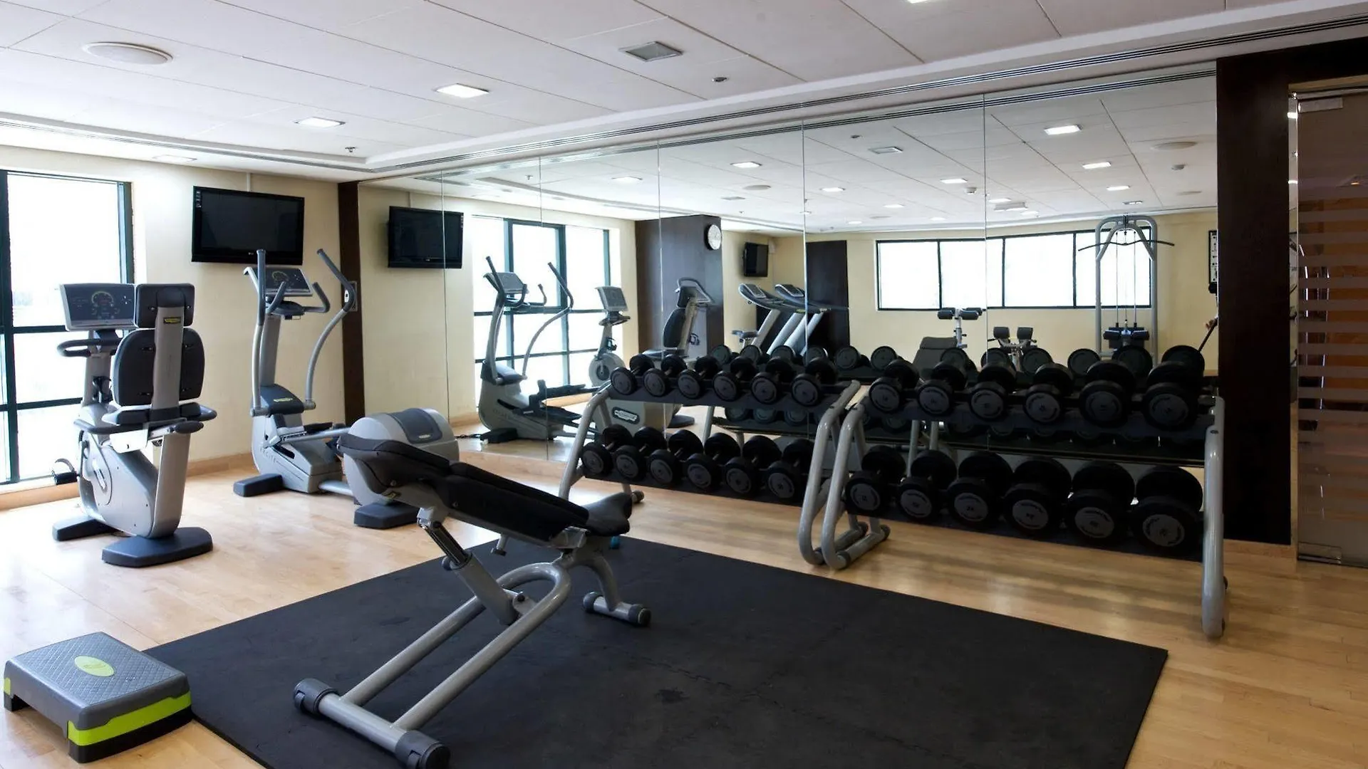 Time Oak Hotel & Suites Dubai
