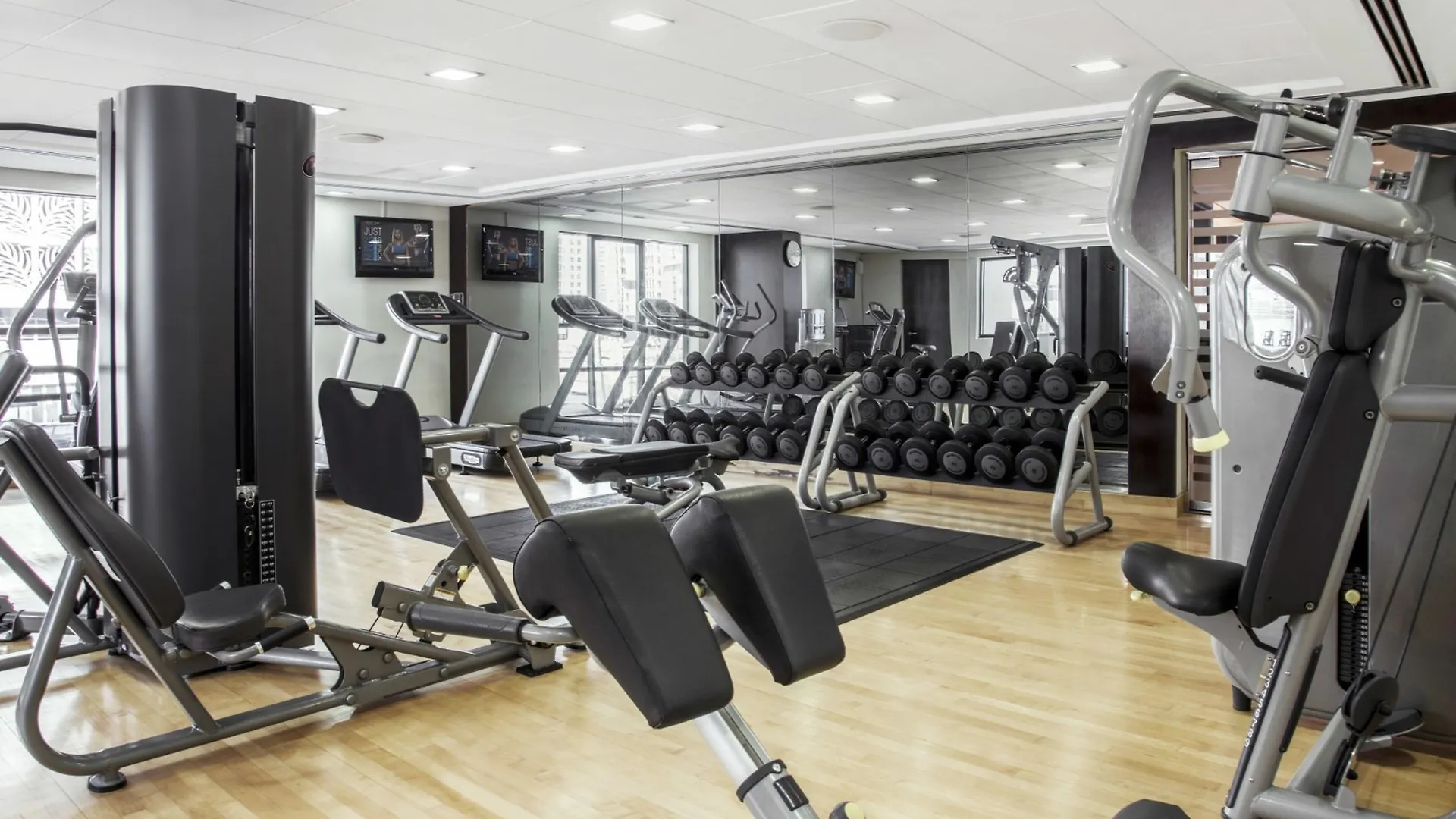Time Oak Hotel & Suites Dubai