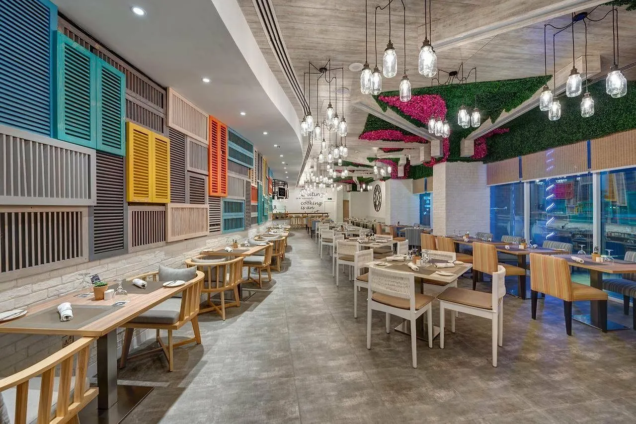 Time Oak Hotel & Suites Dubai